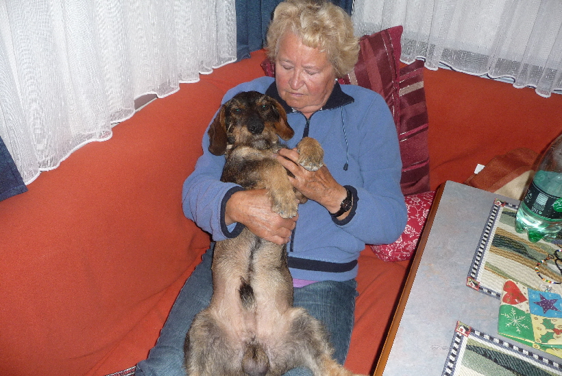 Paul ist für so einen Körperkontakt, sehr dankbar..